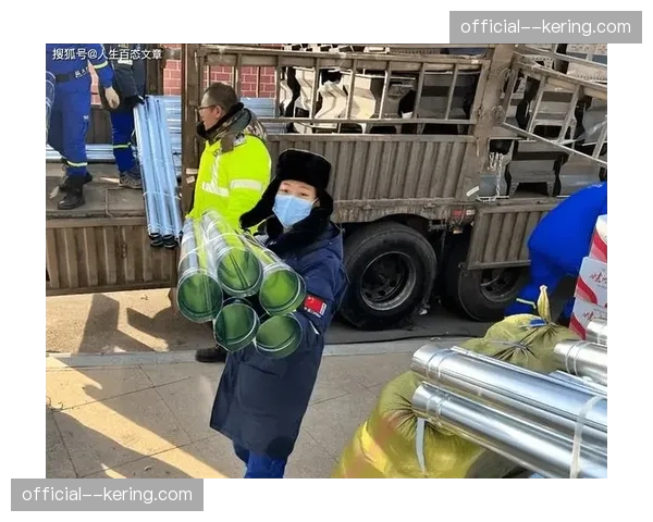 意甲俱乐部联合举办公益拍卖，善款用于地震灾区重建