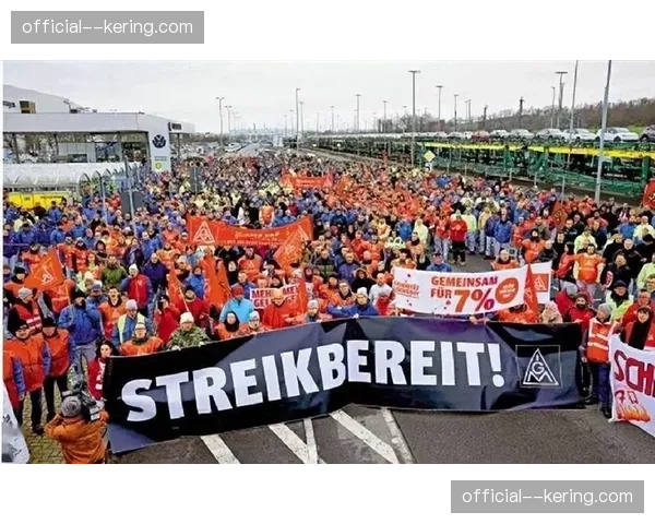 大众汽车集团确认将继续冠名沃尔夫斯堡主场至2030年。