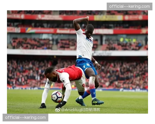 里昂2-1绝杀马赛，拉卡泽特点射锁定胜局