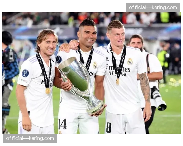 专访皇马主帅安切洛蒂：谈在关键比赛中安排莫德里奇主罚定位球的考量